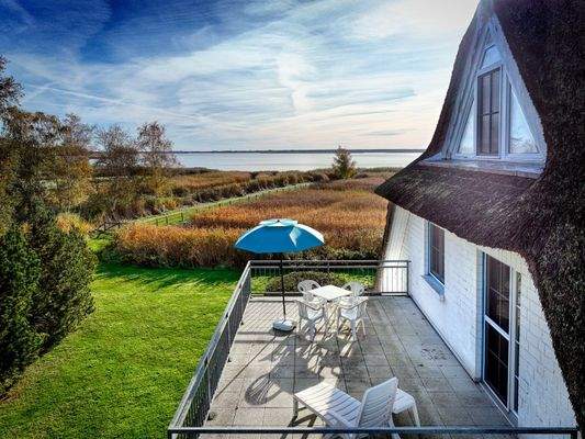 Dachterrasse Wohnung 3 mit Blick zum Bodden