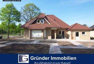 Moderner Walmdachbungalow - klimafreundlich