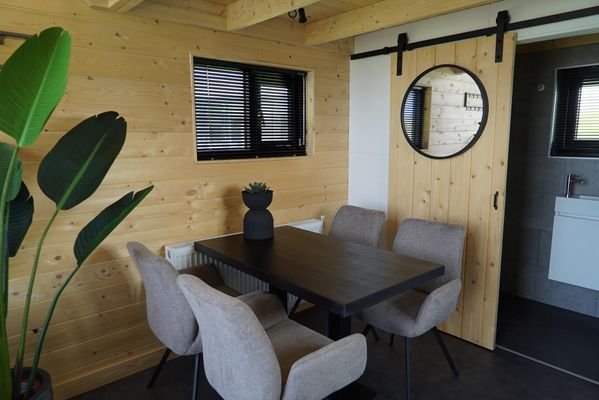 Tiny House 2 - 114
