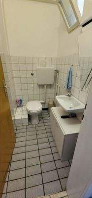 EG Wohnung rechts WC