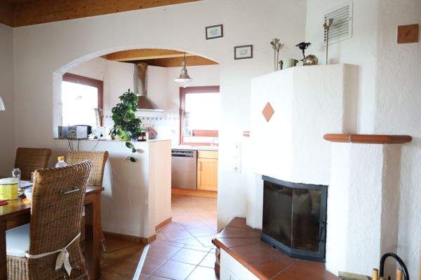 Essbereich mit Kaminofen