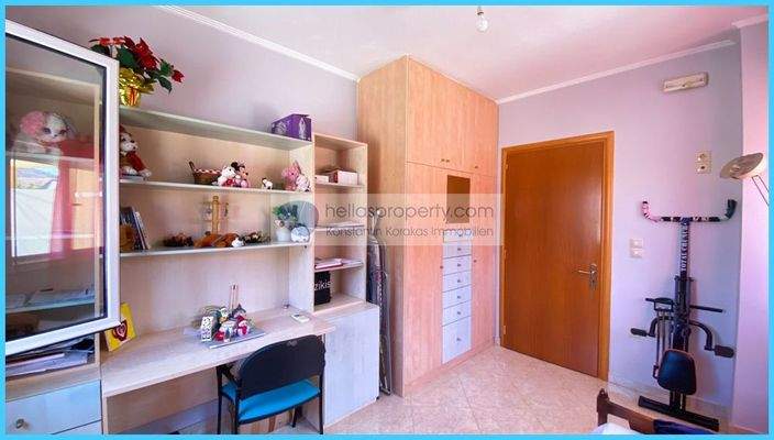 b8e97c7484314a1a9d17b7b3a509d3d2-original