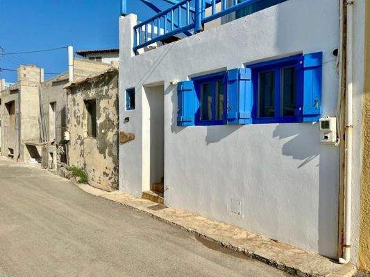 Kreta, Mochlos: Charmantes zweistöckiges Haus am Meer in Mochlos