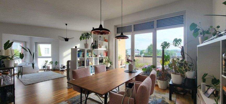 Grosszügige Aufteilung mit 2 Schlafzimmer+2 Bäder