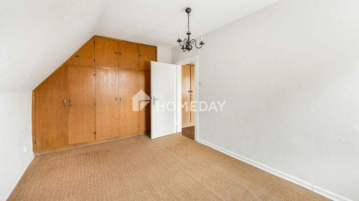 1. OG Schlafzimmer 1 2