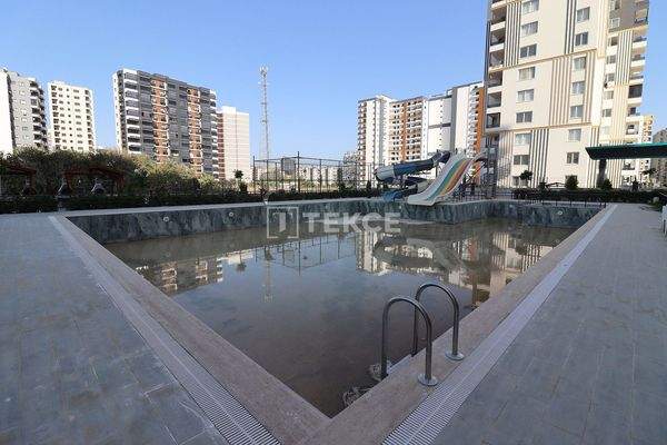 New Apartments for Sale Near the Sea in Tömük, Mersin