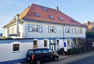 02_Seminarhaus_Strassenansicht