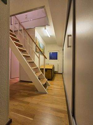 Treppe 1.OG Hinterhaus in den ausgebauten Spitzboden 