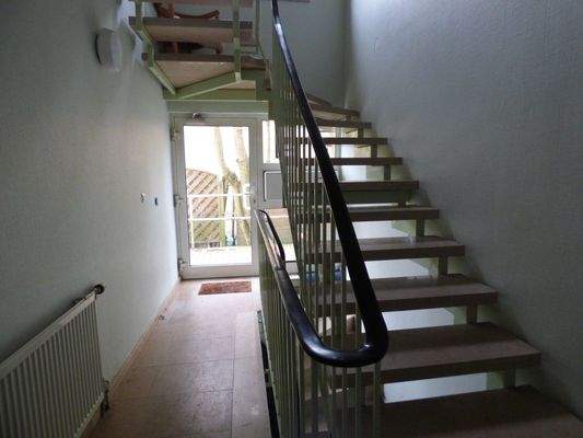 Hauseingang, Treppenhaus