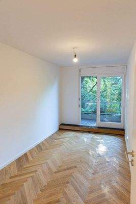 2. Schlafzimmer (2).jpg