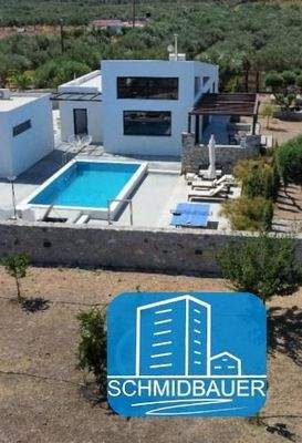 Kreta, Petrokefali: Villa mit Pool und großem Garten zu verkaufen