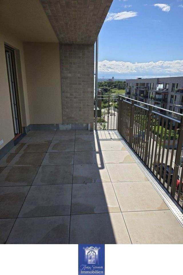 Wunderschöne moderne Familienwohnung mit großem Balkon! - Photo 3
