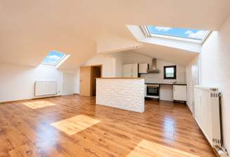 Titelbild - offenes Wohn-Esszimmer 