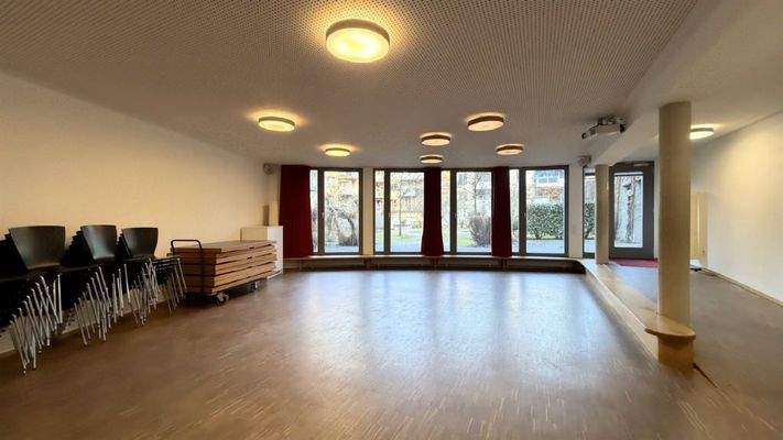 über 70 m² Gemeinschaftsraum