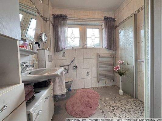 Badezimmer im Erdgeschoss - Bild I