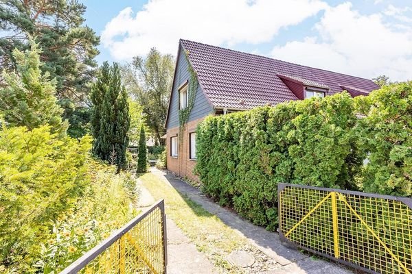 https://crm.propstack.de/app/portfolio/properties/3025584/media