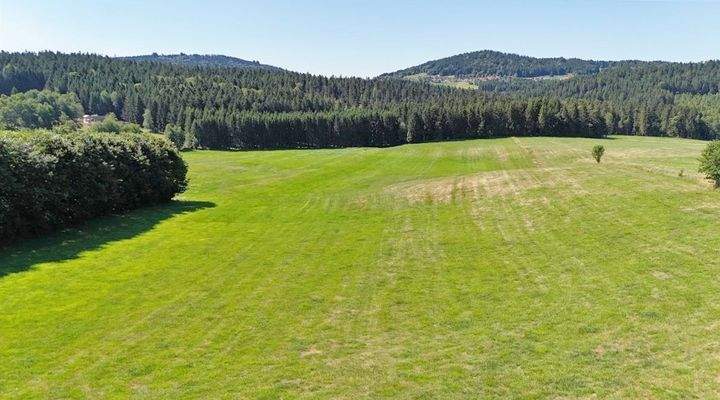 Blick auf das Grundstück