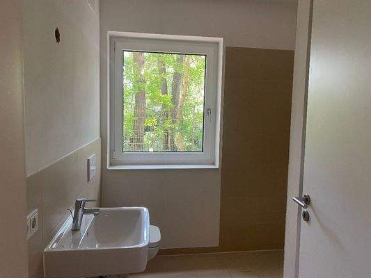 Badezimmer mit Dusche