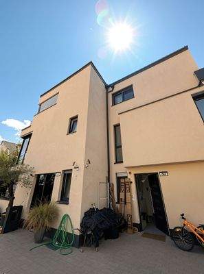 Außenansicht - Verbessert - (KI generiert)