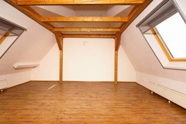 Dachgeschoss Wohnstudio