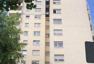 001 Haupteingang Südseite.JPG