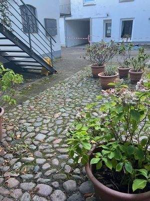 Henriettenstr., Innenhof