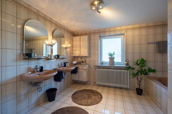 Badezimmer OG