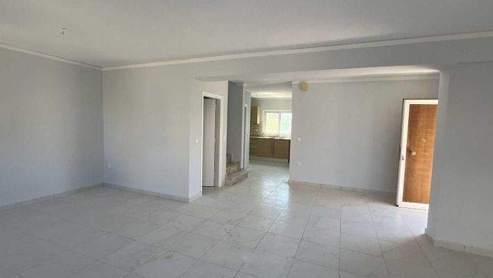 Kreta, Maleme: Villa am Meer zu verkaufen - Teil einer Anlage