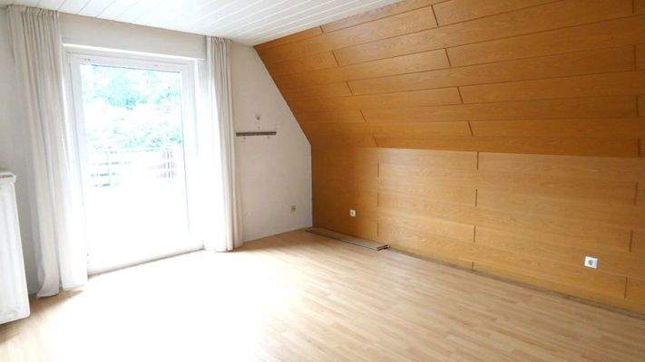 OG: Schlafzimmer mit Zugang zur Dachterrasse