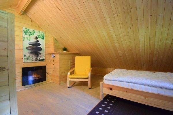 Schlafen im DG - Blockhütte