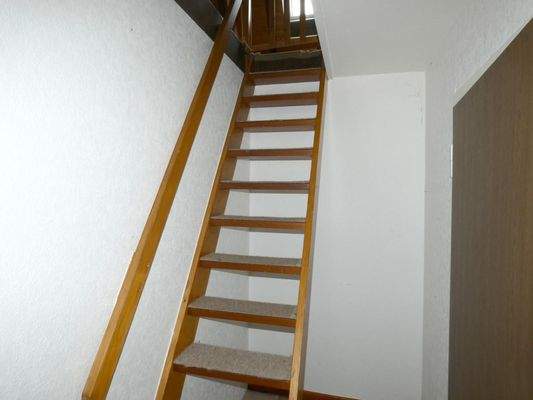 Treppe zum Spitzboden