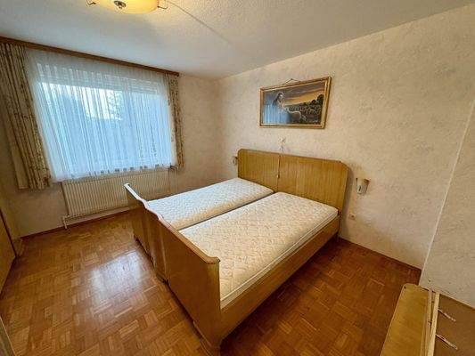 Schlafzimmer Geb. 36