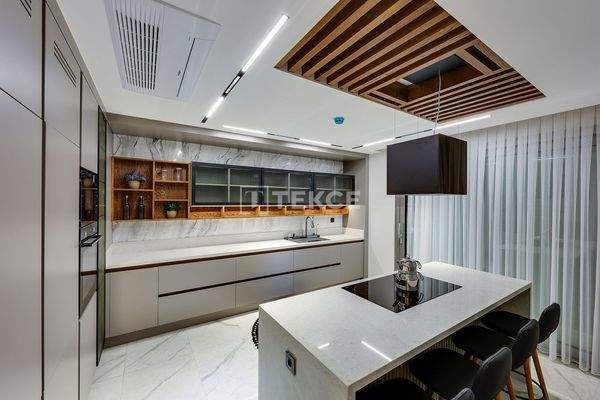 New Villas with Large Gardens and Private Pools in Kuşadası Aydın