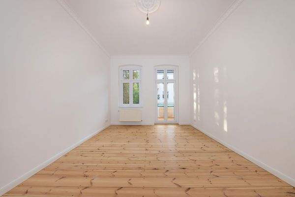 Schlafzimmer mit Balkon