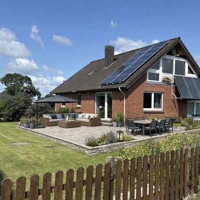 KI-generiertes Bild des Hauses als Beispiel