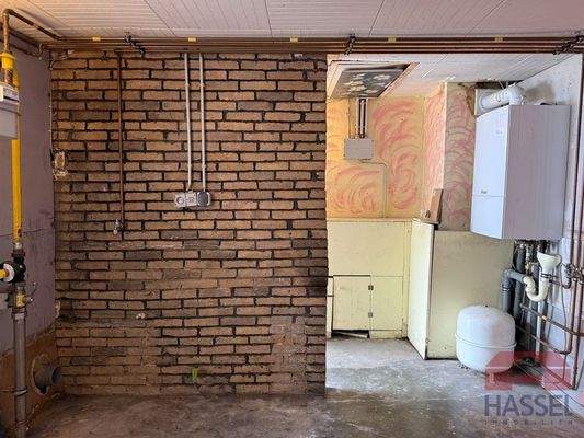 Und Heizungsraum wohnen hier