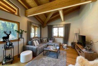 0E22DFEB-B1ED-42C9-AE31-E98DF63C3AB6