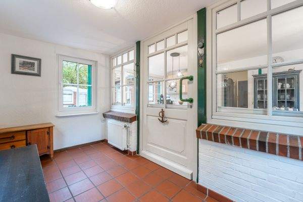 DI - Forbes Global Properties