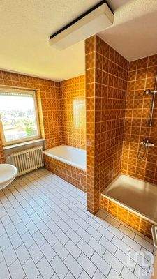 Badezimmer EG