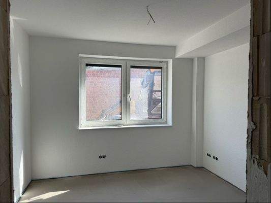 Beispiel Kind Haus 1 (Aktueller Bautenstand: 12.04.25)