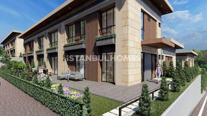 Villas with Garden and Terrace in Basaksehir Istanbul