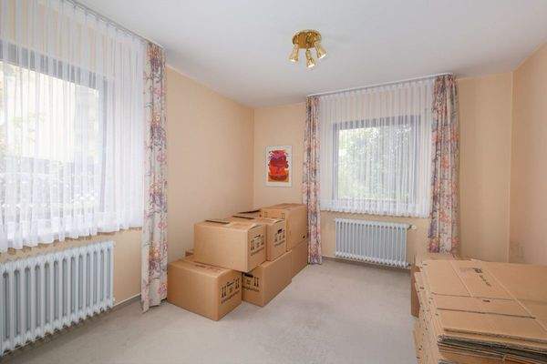 Wohnküche/Zimmer UG