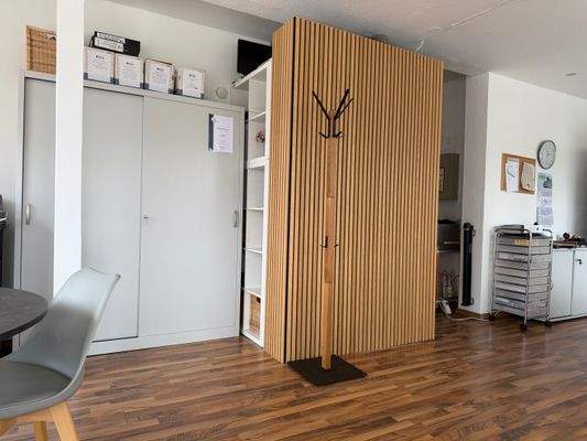 5Trennwand mittig.jpeg