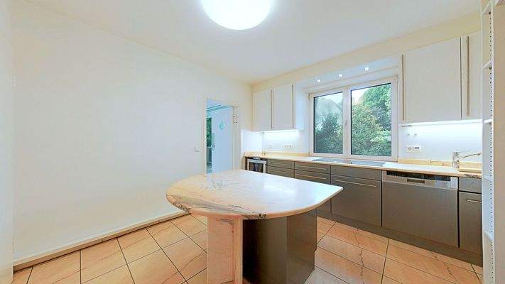 Küche weitere Ansicht