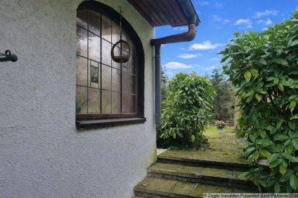 04c Garten, seitlicher Zugang