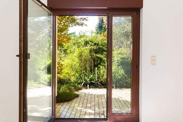 Terasse an Wohnzimmer