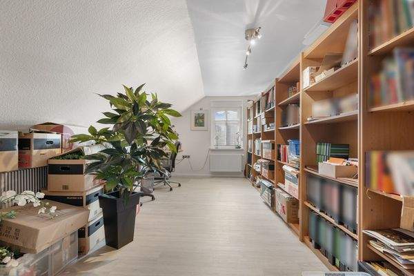 Bürobereich 1 Dachgeschoss