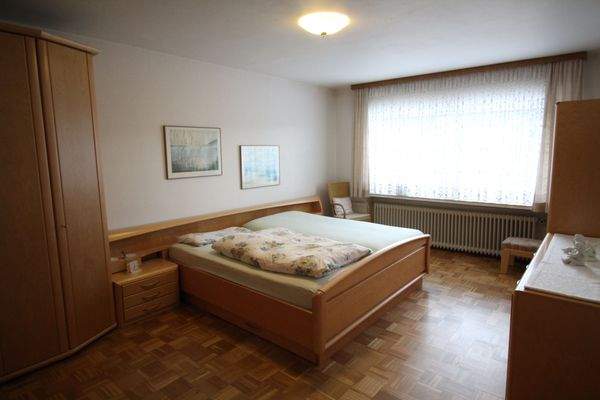 Großes Schlafzimmer.JPG