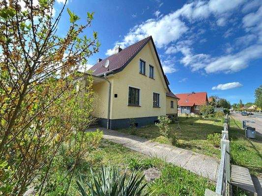 seitlicher Blick auf das Haus Nr. 18