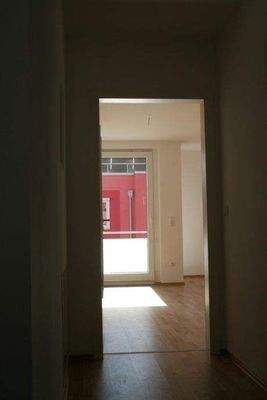 Blick Flur Richtung Wohnzimmer